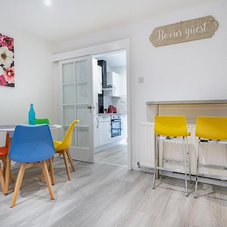 Pass The Keys - Bright & Airy 2Br 2Bath Apt In Perfect Location Belfast Dış mekan fotoğraf