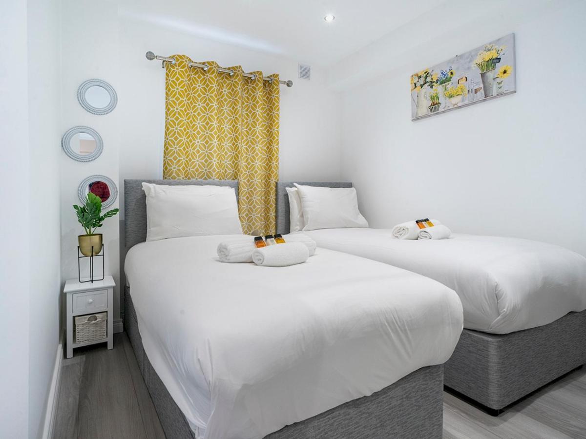 Pass The Keys - Bright & Airy 2Br 2Bath Apt In Perfect Location Belfast Dış mekan fotoğraf